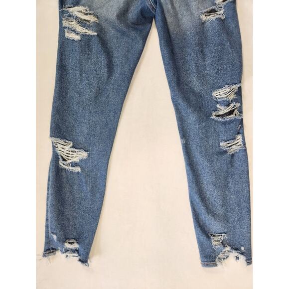 Sz 2 American Eagle Heavily Distressed Mom Jeans Medium Wash Womens Size Two AEO - Picture 11 of 12
